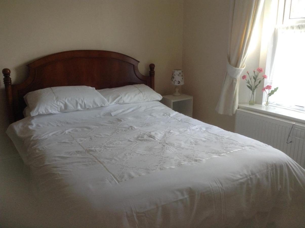 เดรควอลล์ เบด แอนด์ เบรกฟาสต์ Bed & Breakfast Gunnislake ภายนอก รูปภาพ